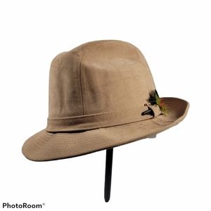 Fedora hat tan small‎ feathers size 7